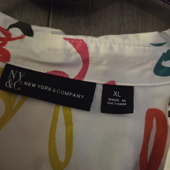 NY&C New York & Company White Worde Shirt Dress With Belt - Picture 3 of 4